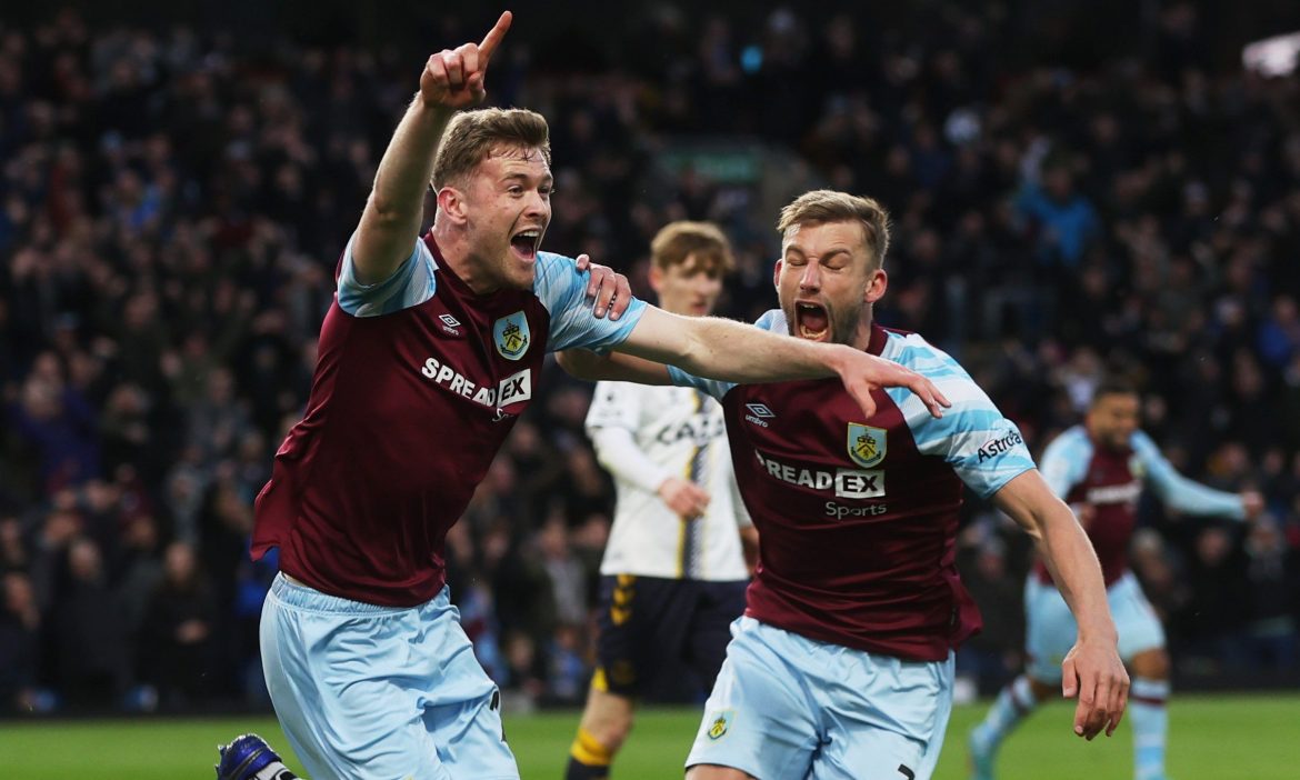 Wolves: Journo shocked by Collins move