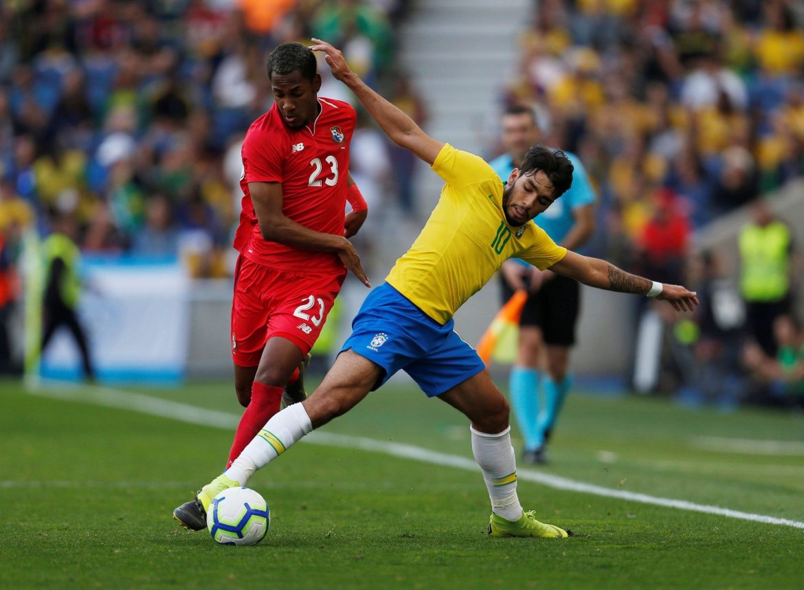 Newcastle battling Arsenal for Paqueta