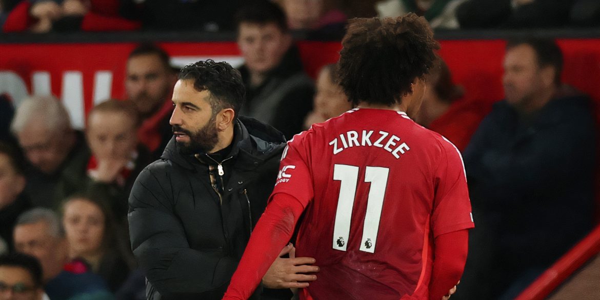 As well as Zirkzee: 2/10 Man Utd dud must never play for the club again