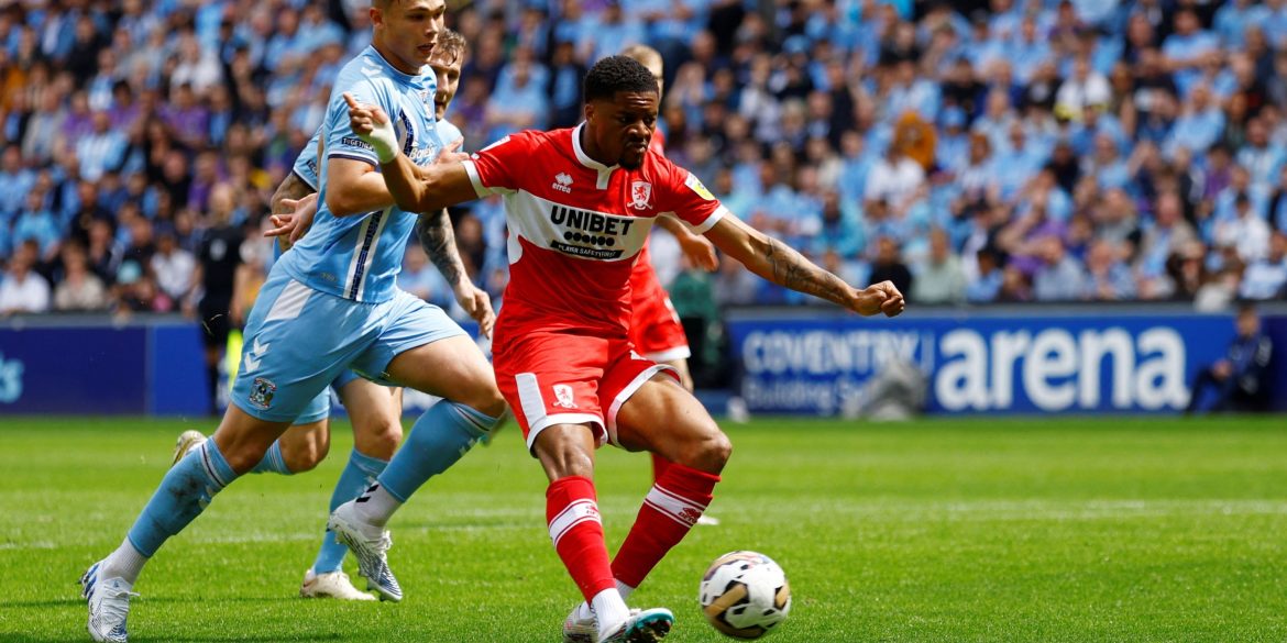 Everton: Dyche Could Sign Maupay Upgrade In "Remarkable" £10m Gem
